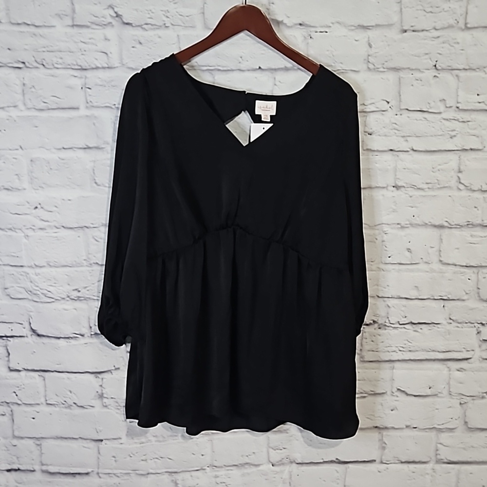 Isabel maternity blouse